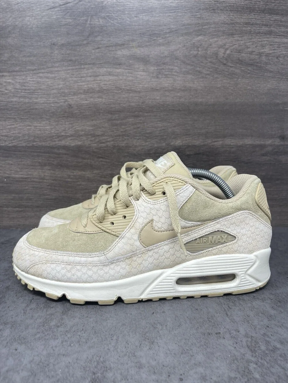 Nike Air Max 90 Linen Sail Sneakers Womens Size 10 Brown Beige 896497-200